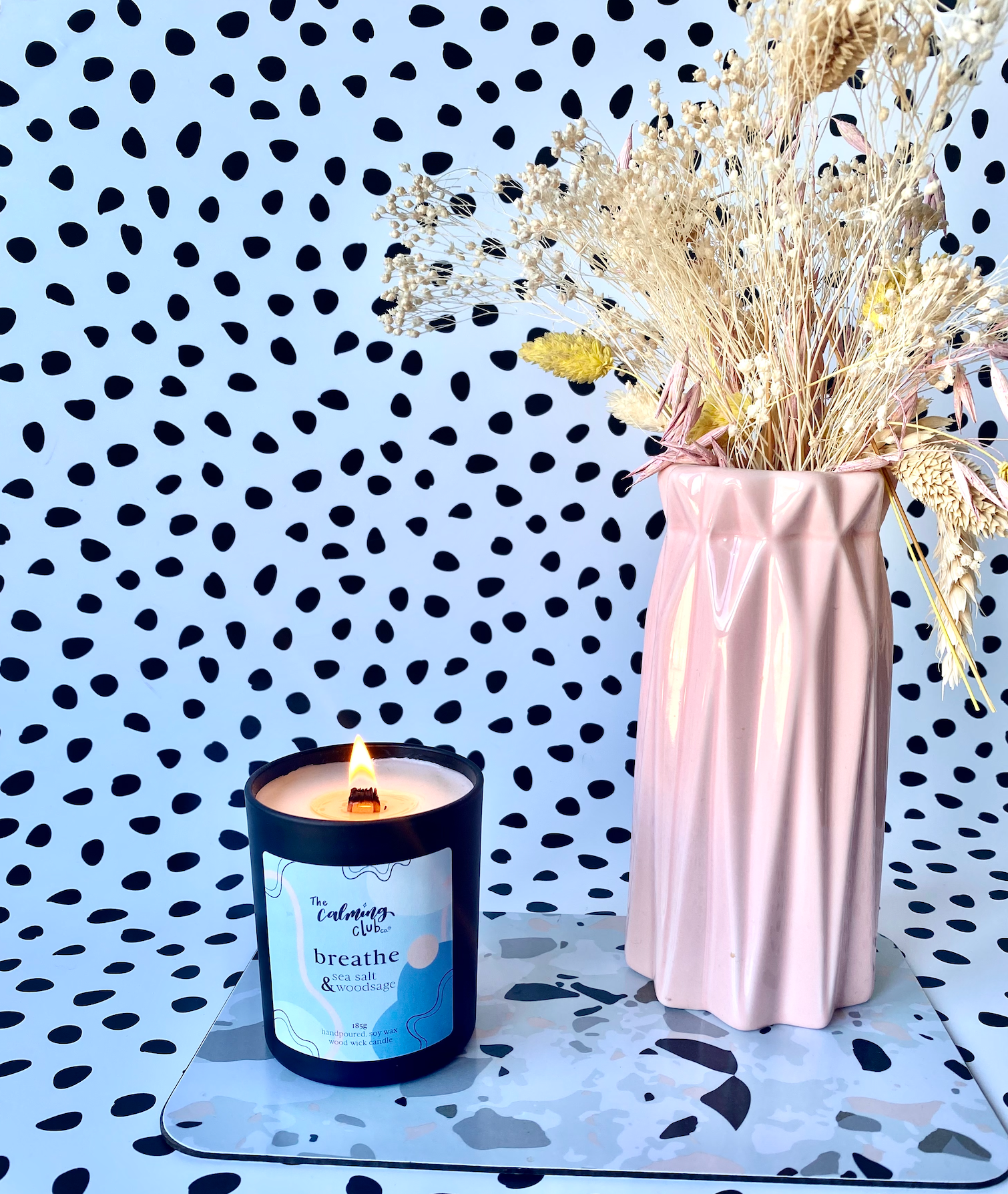 Breathe Soy wax, Wood wick crackle candle - Sea salt and Woodsage
